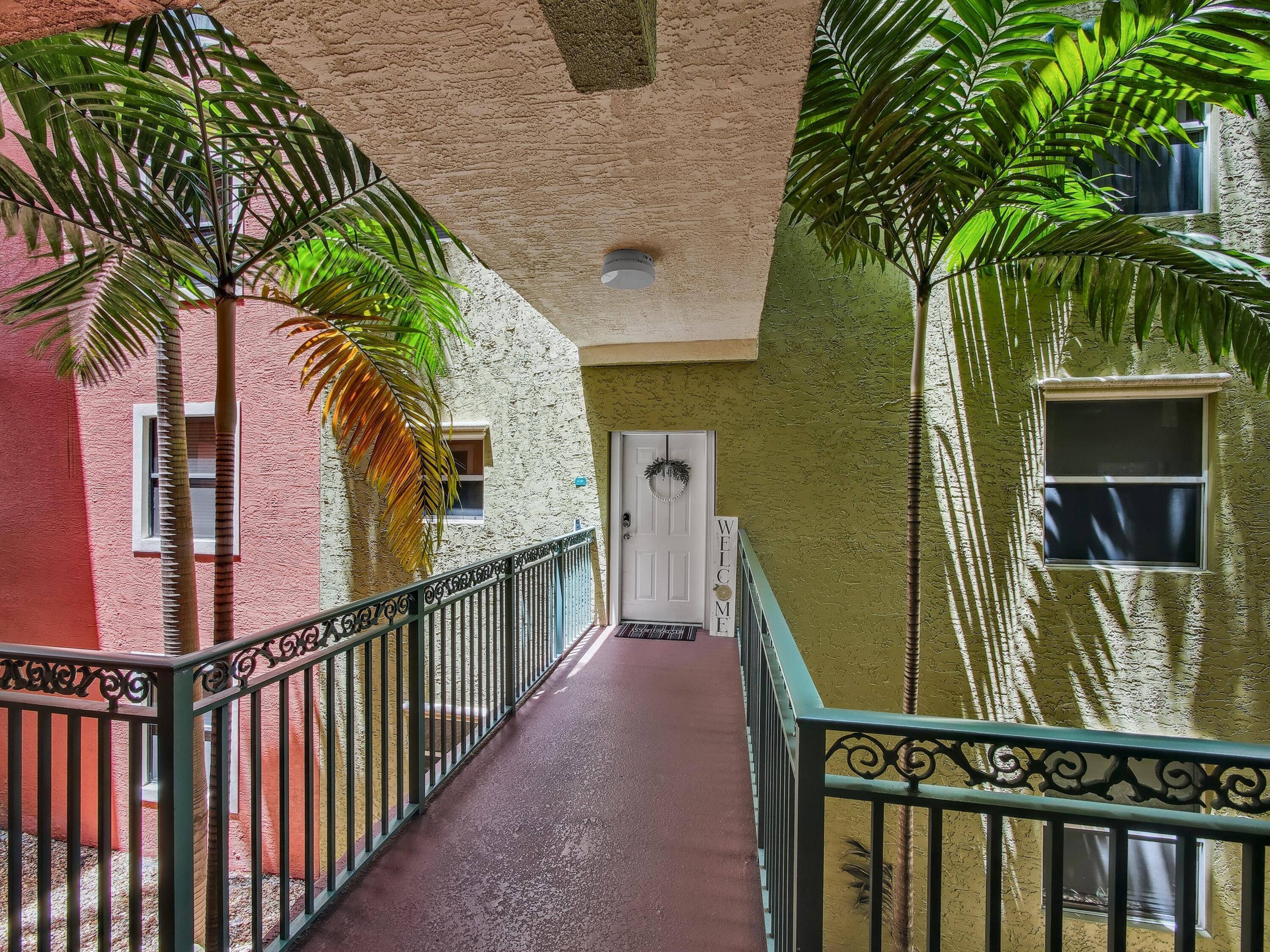 Beautifully furnished 2BD 2BA condo in Park Place, 1610 Presidential Way.