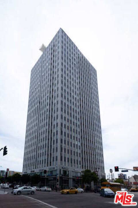 3810   Wilshire Blvd 2BR La