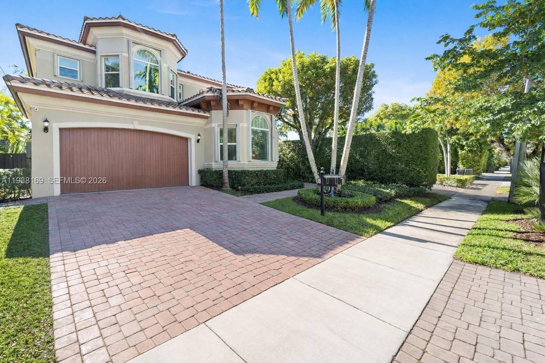 Welcome Home ! 1490 Cleveland Road, an exceptional waterfront single family residence located in one of Miami Beach s most desirable gated communities.