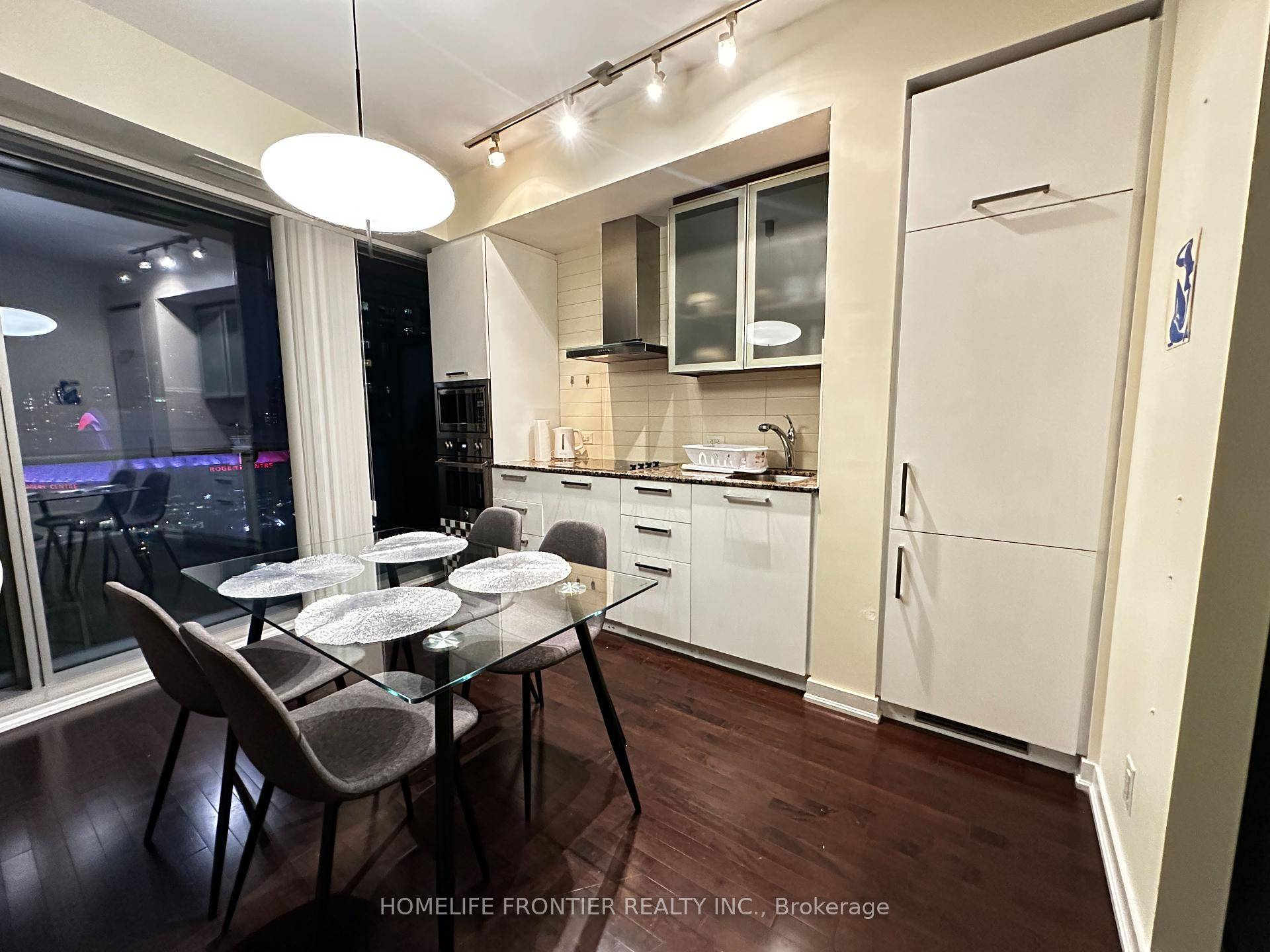 Bright West Exposure Open Concept 2 Bedroom Unit with great functional Layout.