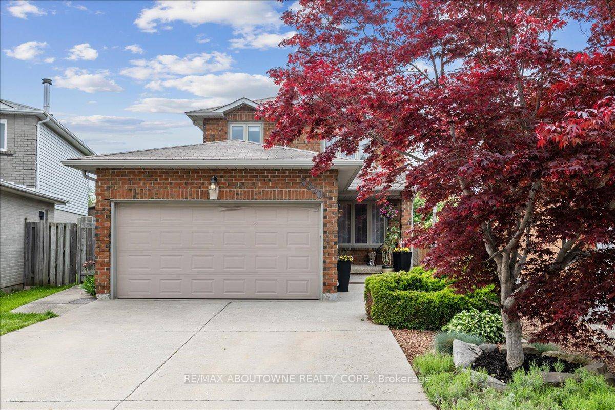 Welcome to your forever home in the heart of the coveted Lisgar Community of Mississauga !