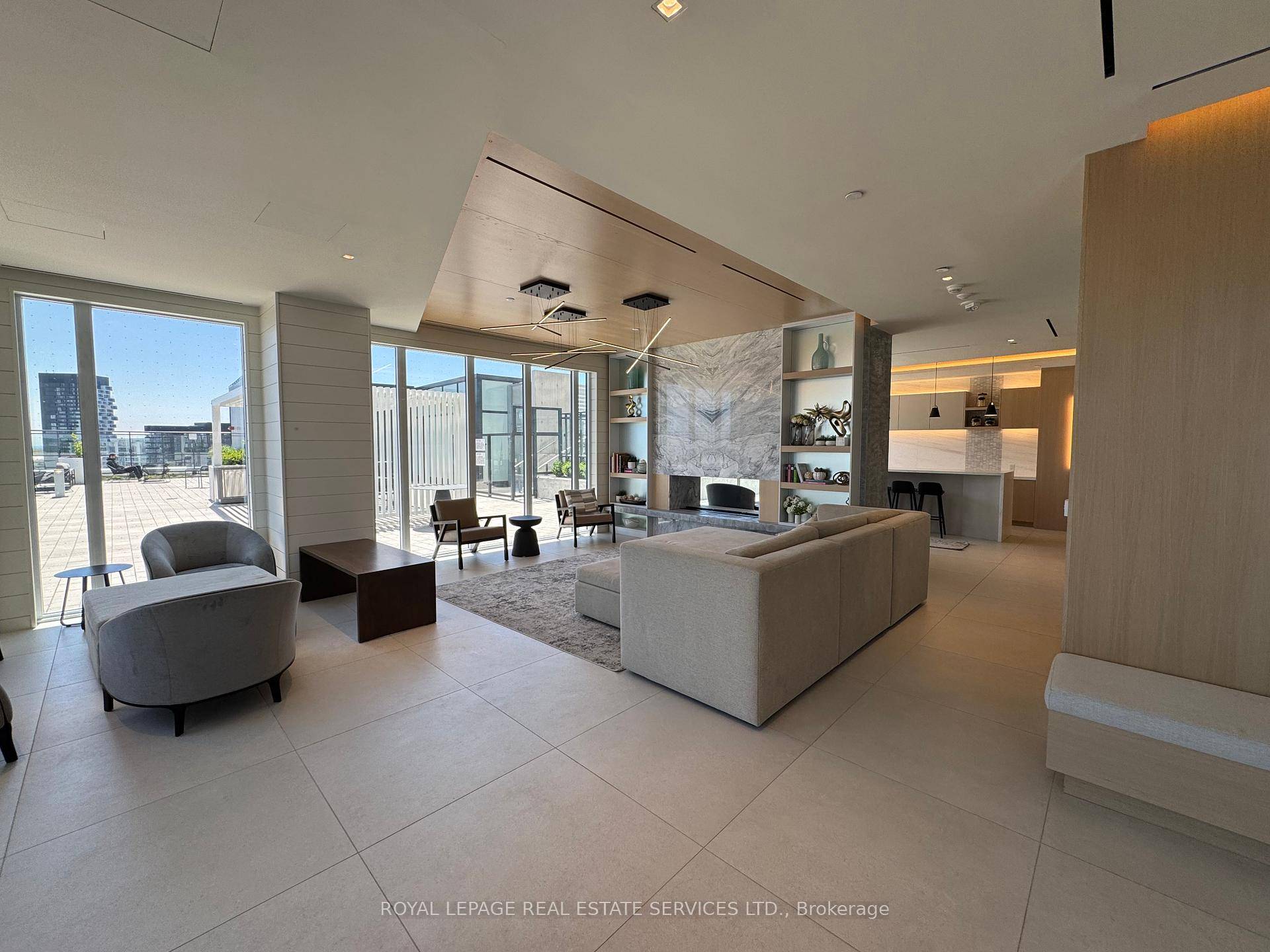 Welcome to River amp ; Fifth Condos Unit 208 !