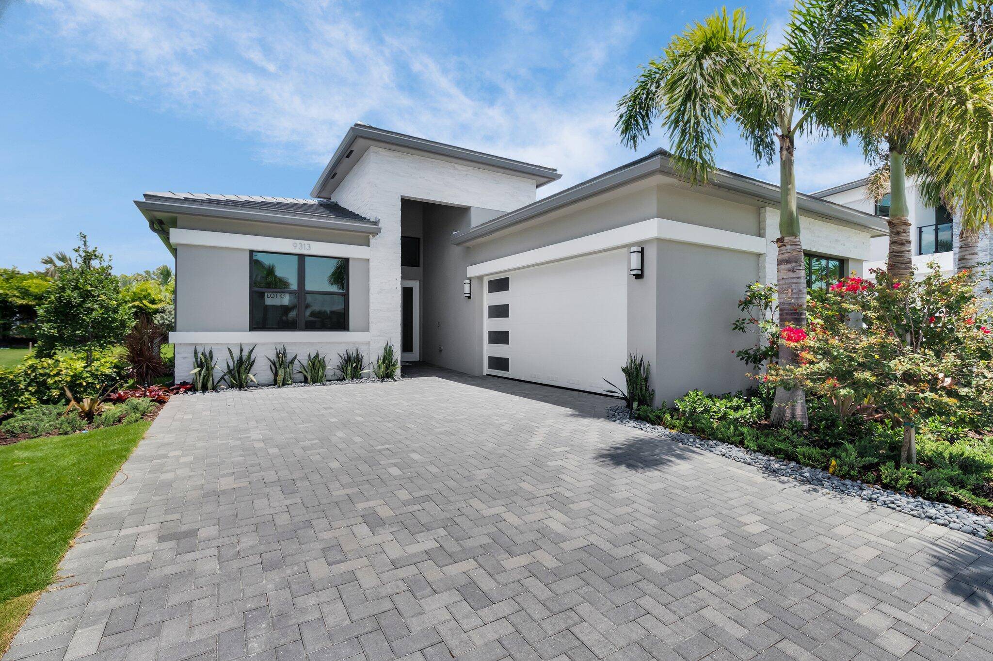 Brand new 1 story Bermuda with numerous upgrades.