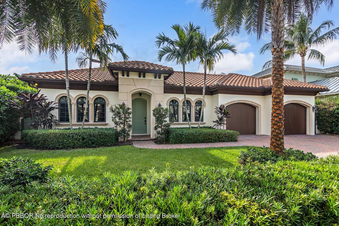 Enjoy effortless one story living in this 2016 custom built home on desirable Summa Street, east of Olive and just a block from Intracoastal access.