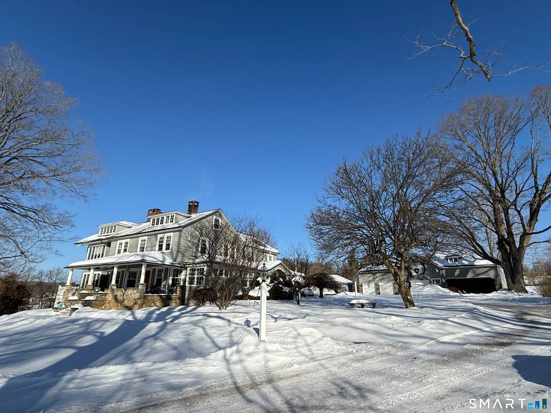 Exceptional country estate on 16.