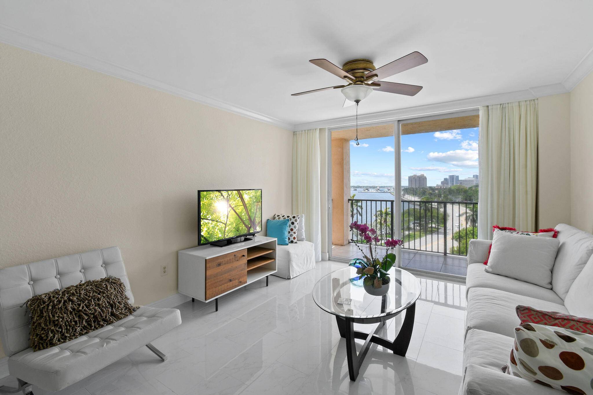Experience the Epitome of Coastal living from this bright 2br 2ba condo with breathtaking water views of the shimmering Intracoastal Waterway, and enjoy the serene beauty of Coastline, watching sailboats ...
