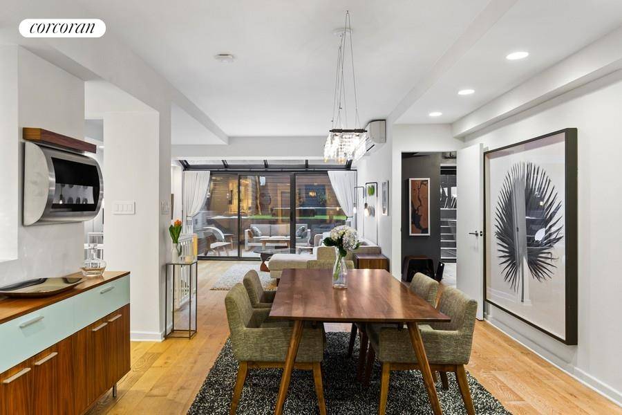 240 E 55th Street LA is the closest thing to Townhouse living you'll find in an NYC Co op.