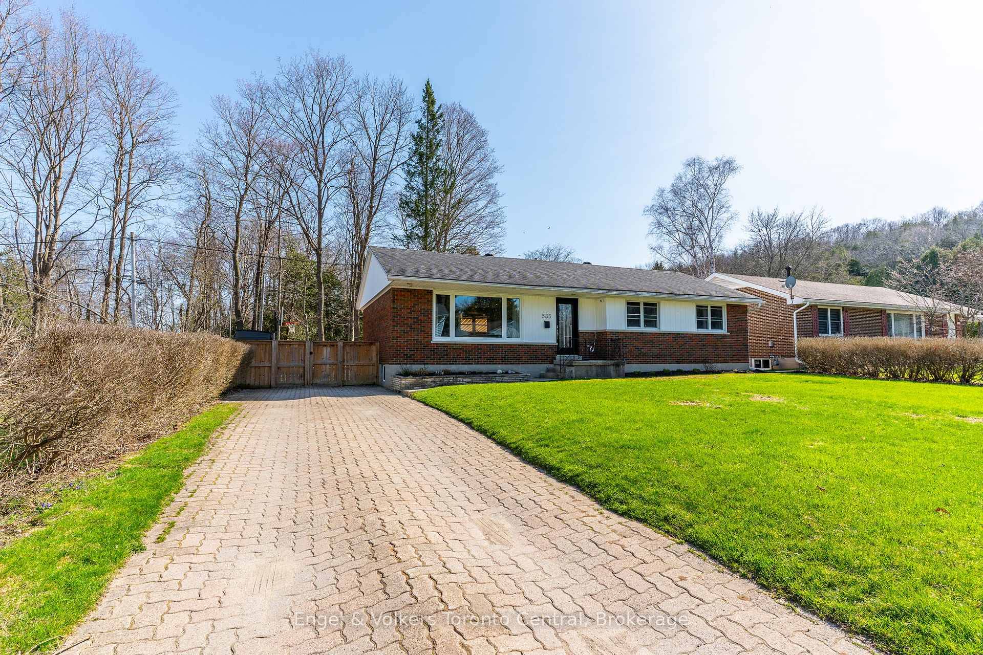 Imagine your family flourishing in this gorgeous 5 bedroom haven, perfectly nestled in a sought after Owen Sound neighbourhood.