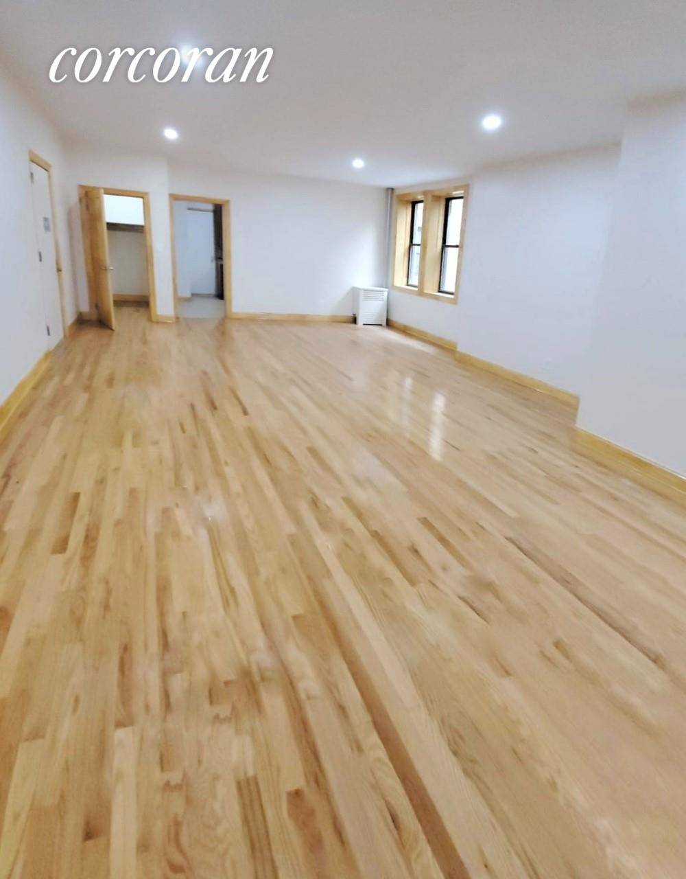 330 Wadsworth, Apartment 2 1F is an enormous, newly renovated TRUE three bedroom apartment, conveniently located in Washington Heights.