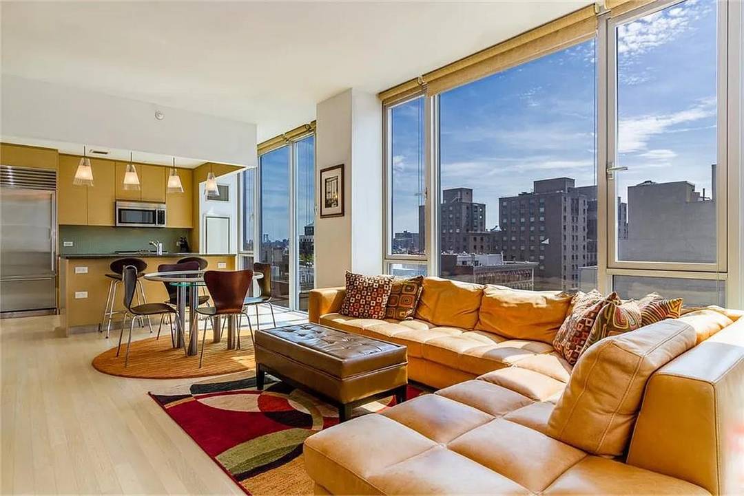 This stunning 1165 SF, 2 bedroom, 2 bathroom condominium is perfectly positioned between the East Village and Union Square and offers an expansive layout highlighted by 9 foot ceilings and ...