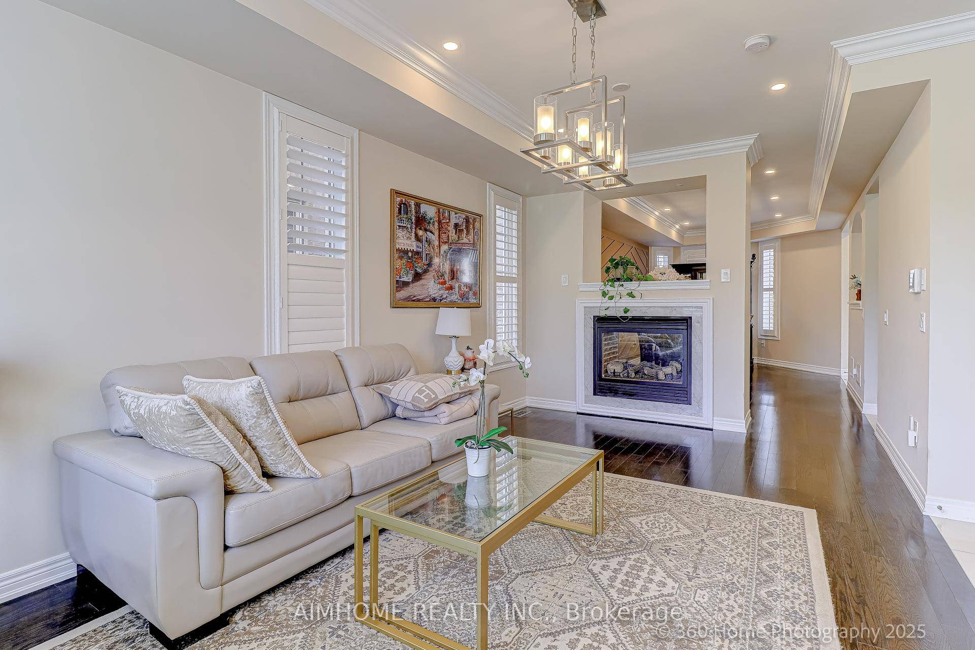 A stunning dream home complete renovated from top to bottom with modern elegant style, overlooking park, featuring 4 2 bedrooms, 5 washrooms, hardwood floor throughout, den on 2nd floor can ...