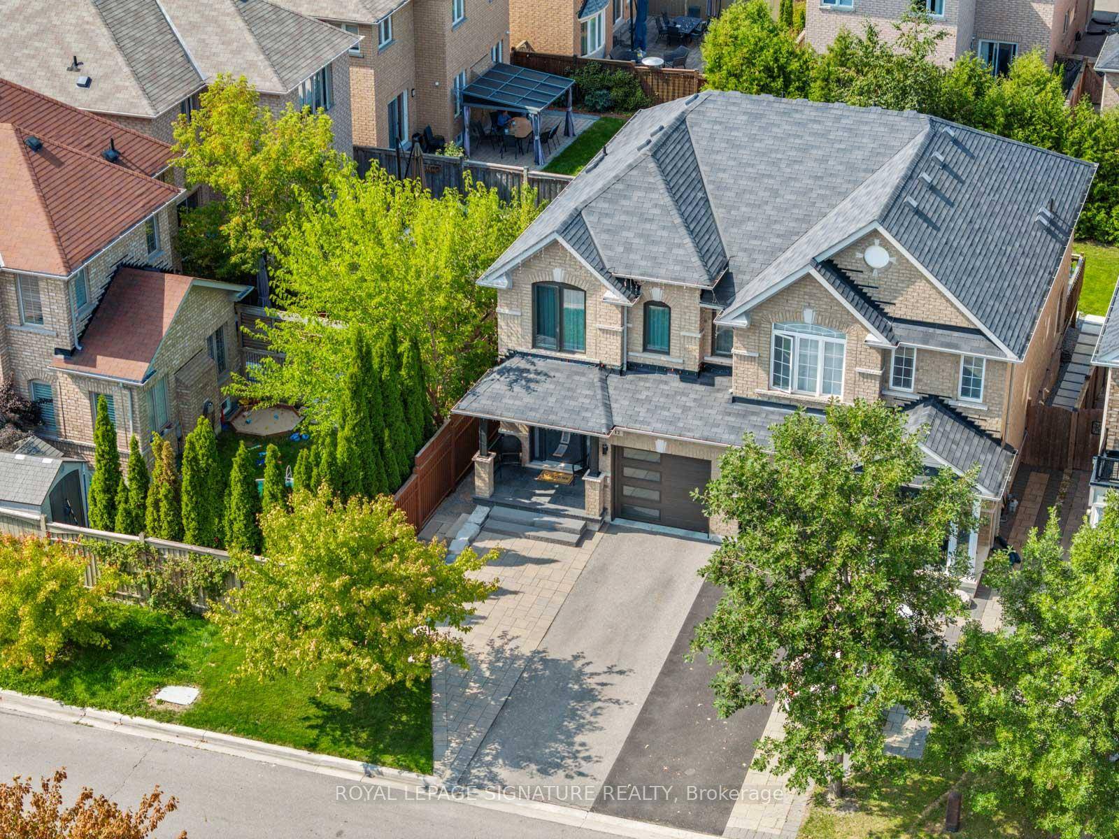 Stunning Semi Detached Home with Luxury Upgrades in Patterson !