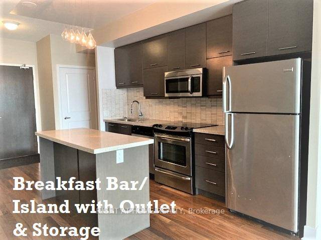 X Large 1 Bedrm Den, 690 sf !