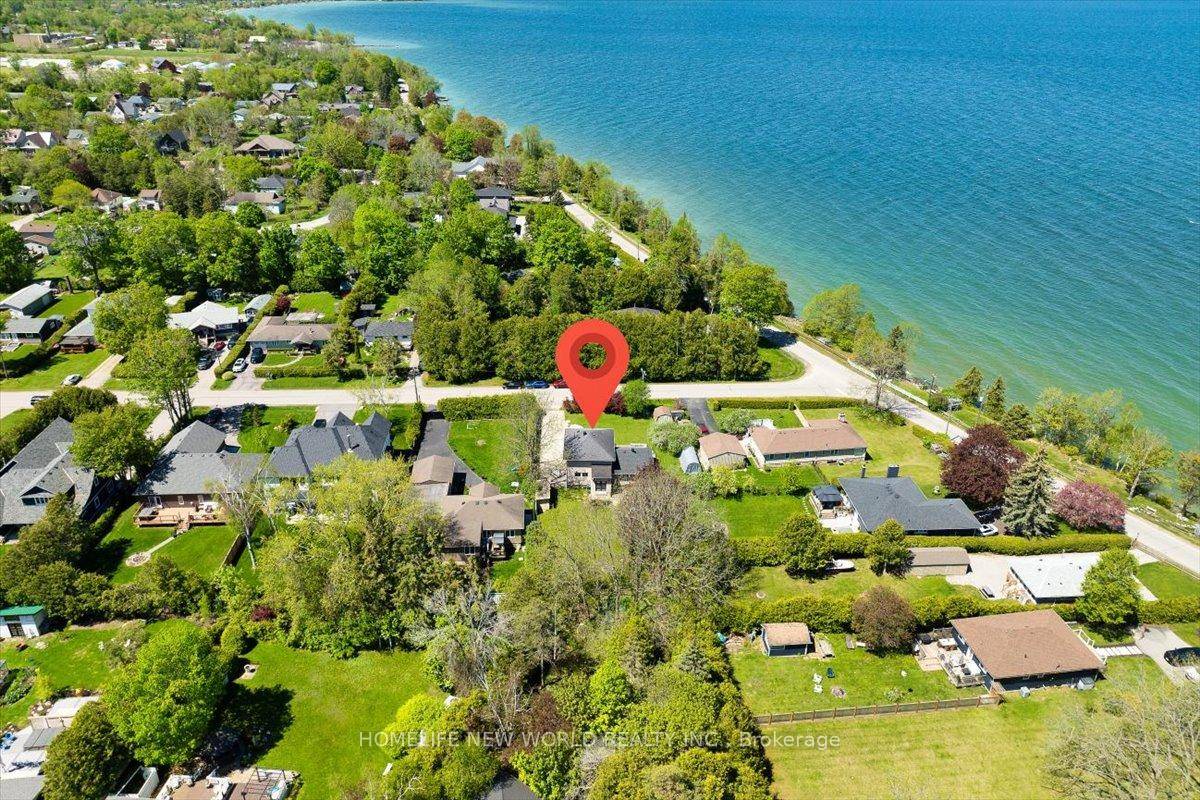 EXCEPTIONA LAKEVIEW RESIDENCE IN A PRESTIGIOUS NEIGHBOURHOOH !
