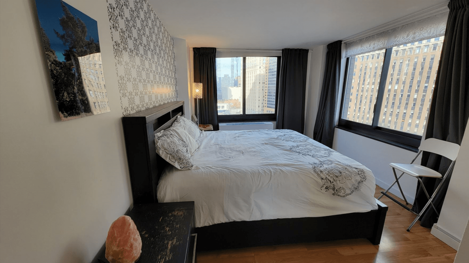 LUXURY 1 BEDROOM 1 BATHROOM APARTMENT on WATERFRONT !
