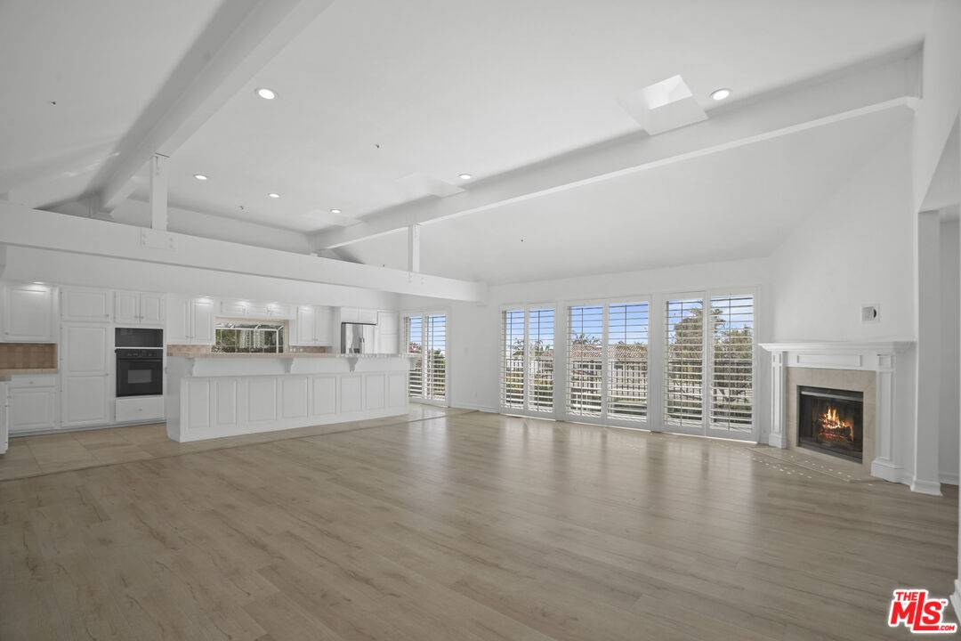 31763 Cottontail Ln 4BR Malibu La