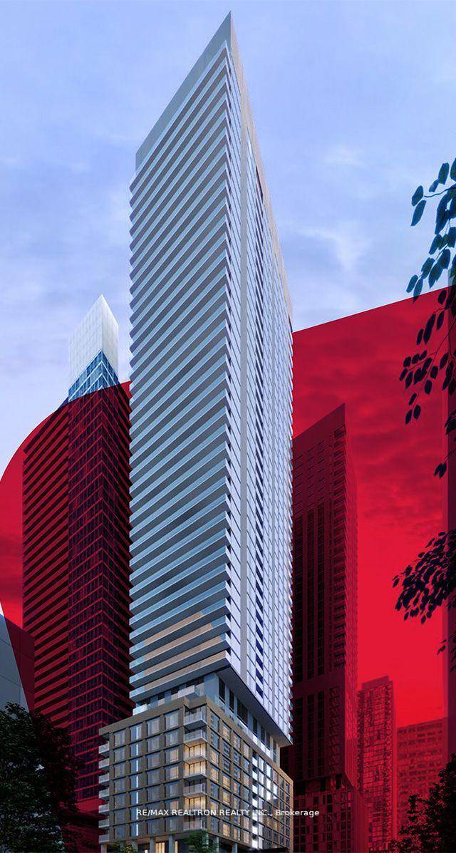 Welcome to the Theatre District Residences, Plaza corp construction located in the heart of central Toronto's prestigious Entertainment District !