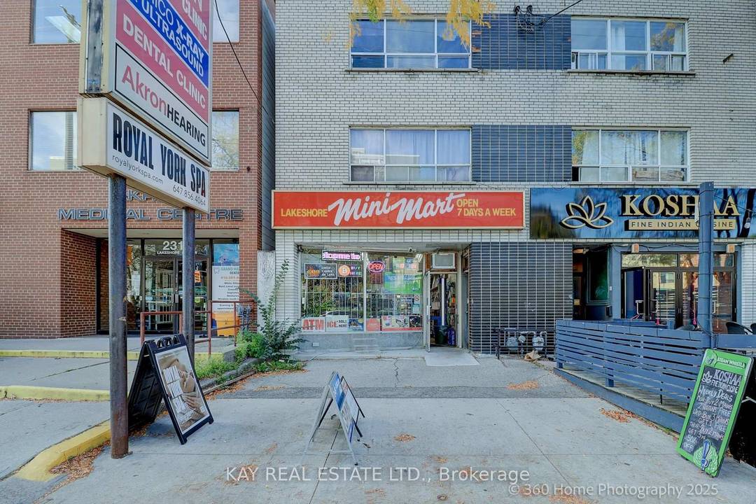 Attention Etobicoke Investors !