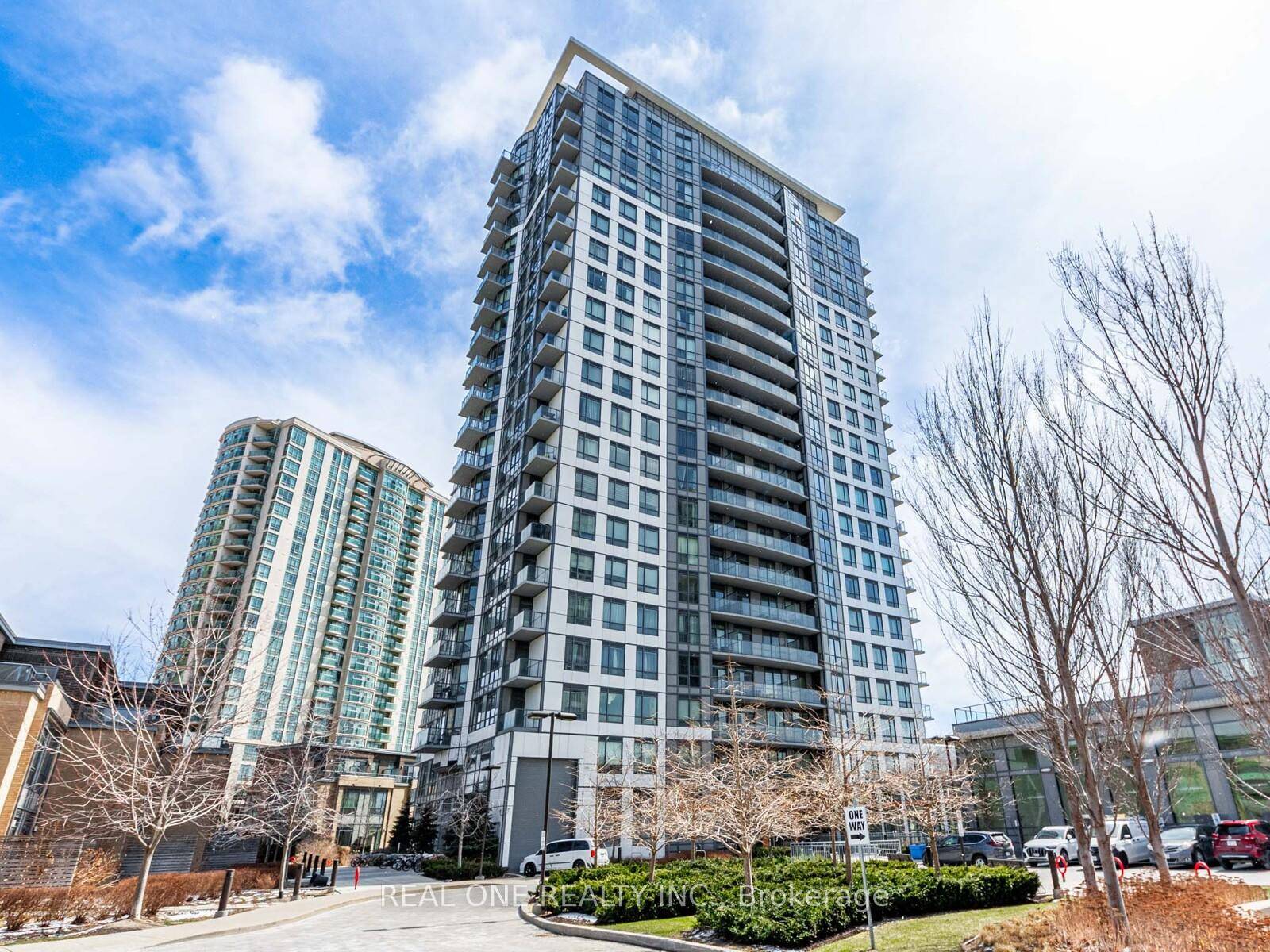 Amazing Spacious Bright Luxury Joy Condo, The owner just renovated the whole unit which looks very amazing.