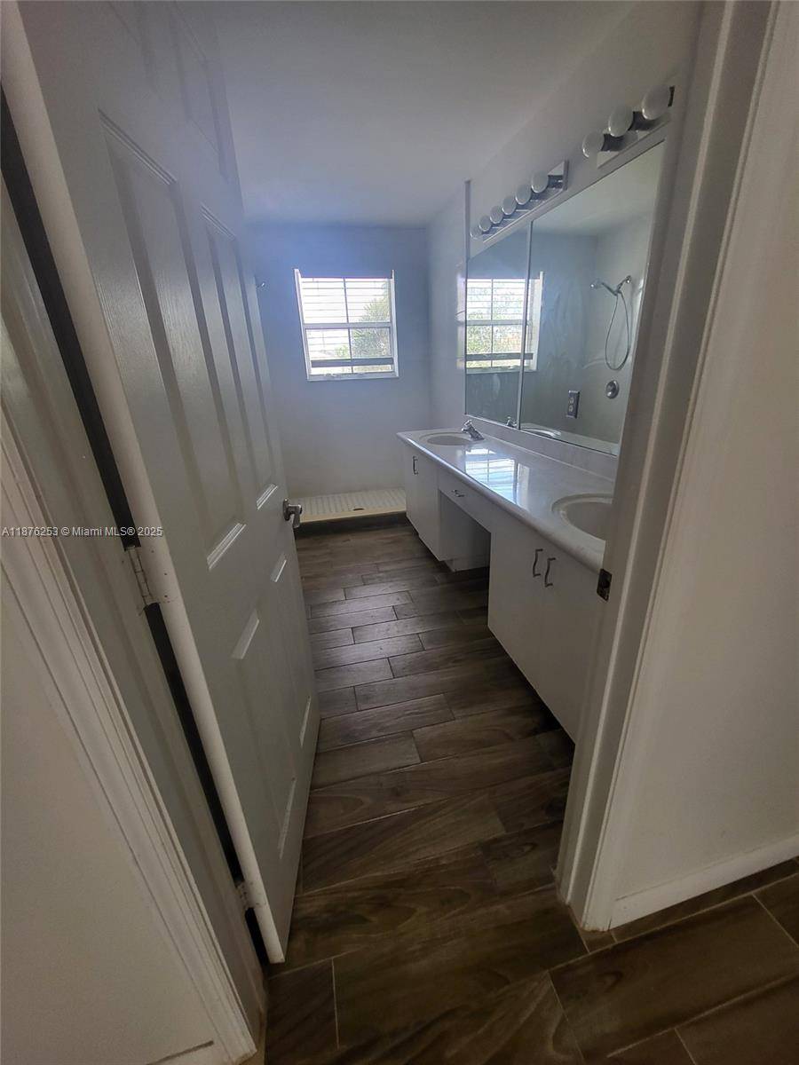 Waterfront 3bed, 2, 5 bath gated community of Pembroke Falls, 2 car garage, 4 cars driveway, water park, 1 4 miles walking, Soccer club, 4 fields, 1 4 miles from ...