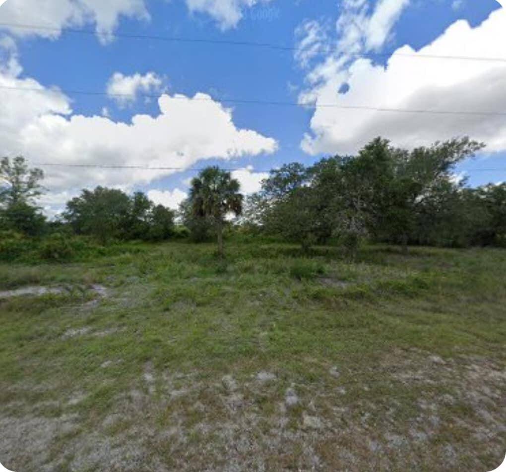 CANAL LOTS ! ! ! Build your dreams home or invest in a growing community, NO HOA, NO CDD, taxes are low.