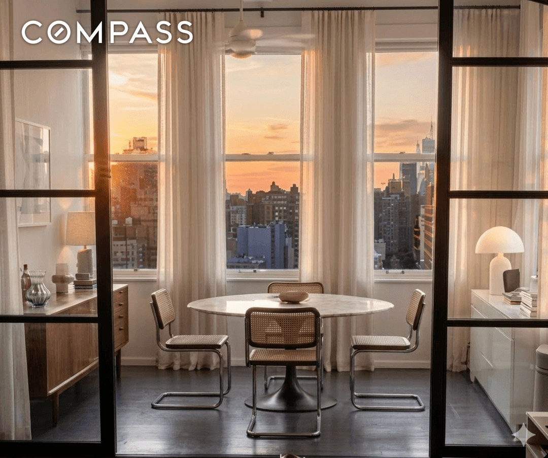 Residence 17A at Kheel Tower is a spacious flex two bedroom loft with beautiful sunset views and open skyline outlooks from oversized west and north facing windows.