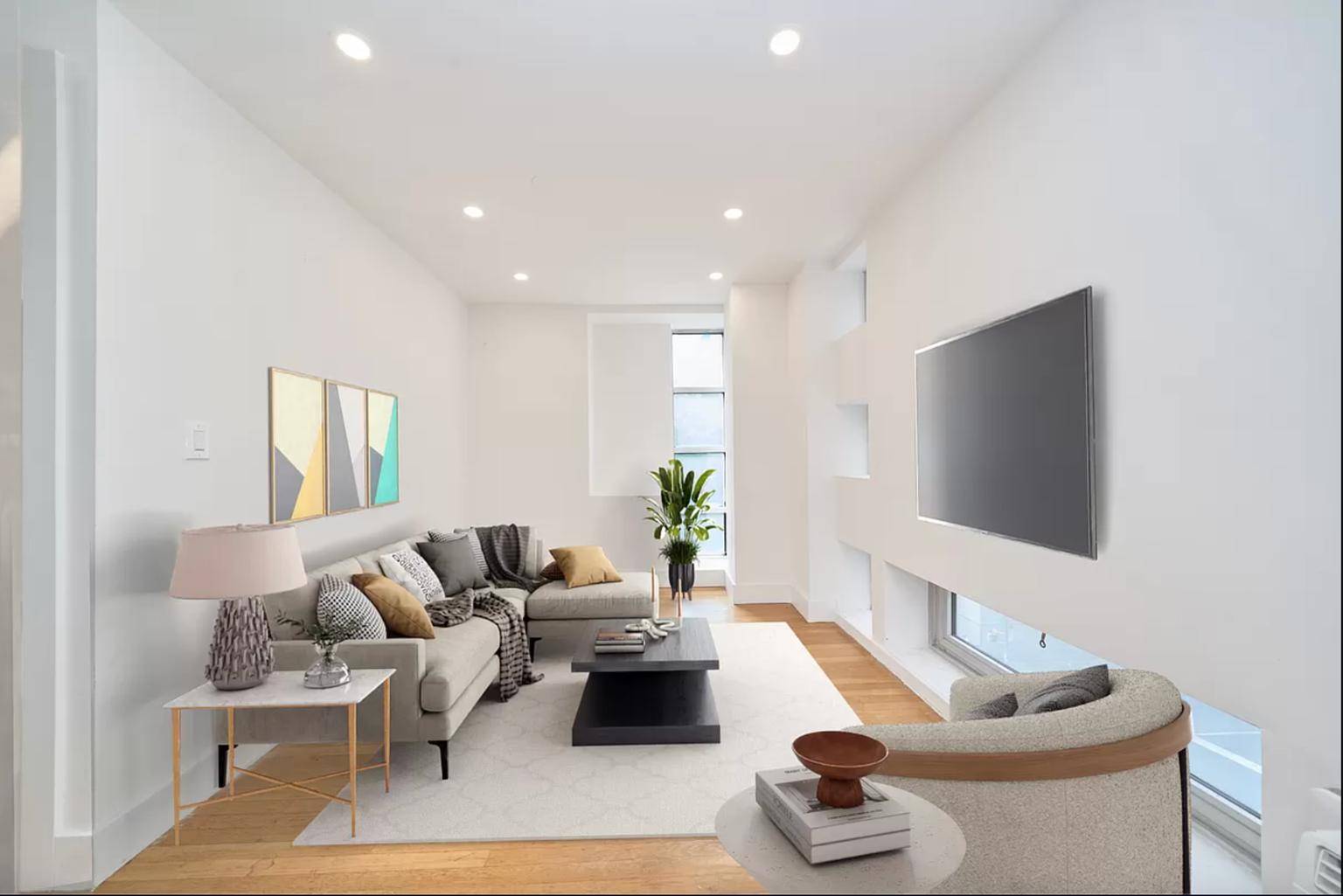 INQUIRE FOR A VIDEOAVAILABLE ASAPLive in this beautiful 3 bedroom 1 bathroom apartment in the heart of Kips Bay in an ELEVATOR building off Lexington Avenue !