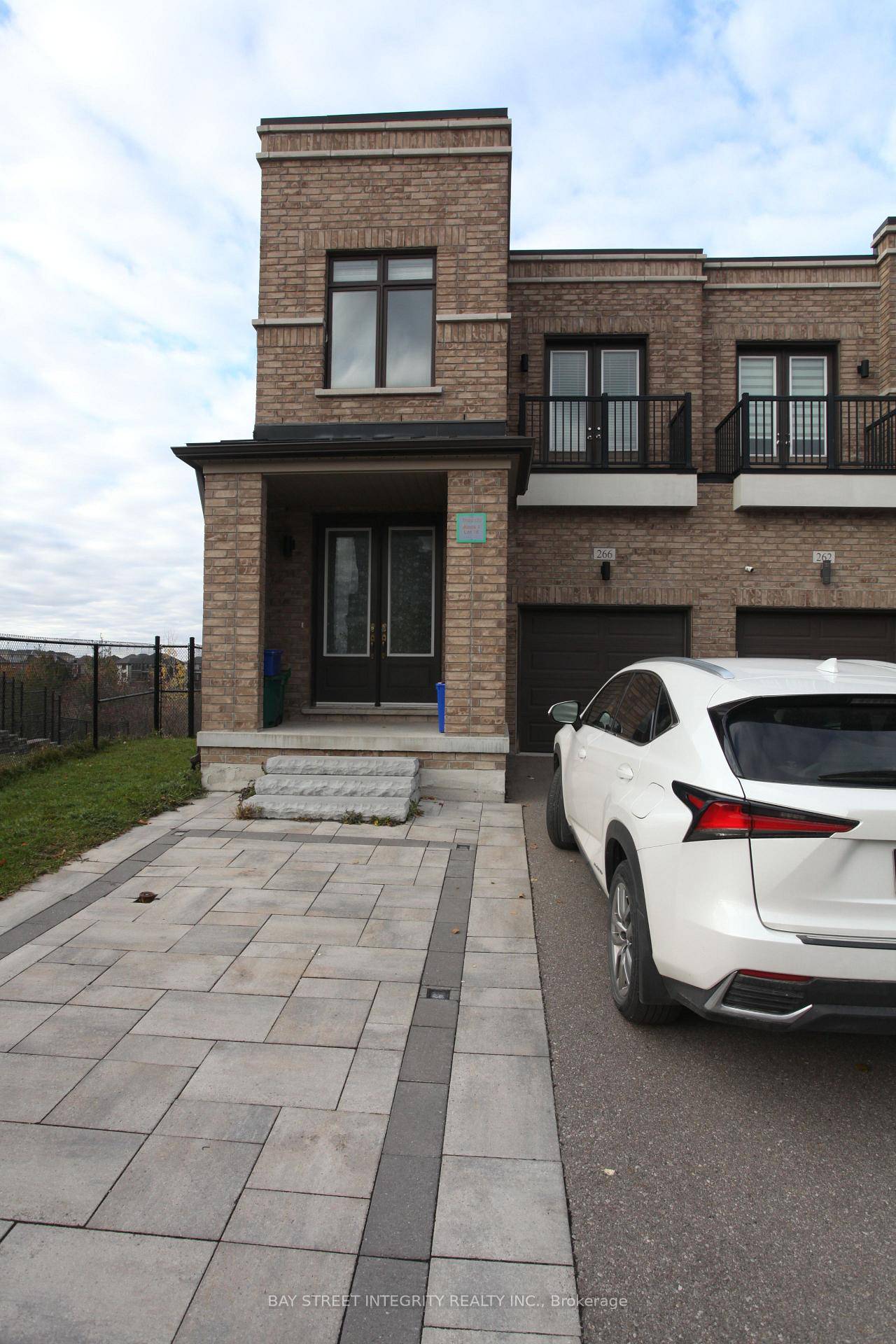 Welcome to 266 Elyse Court !