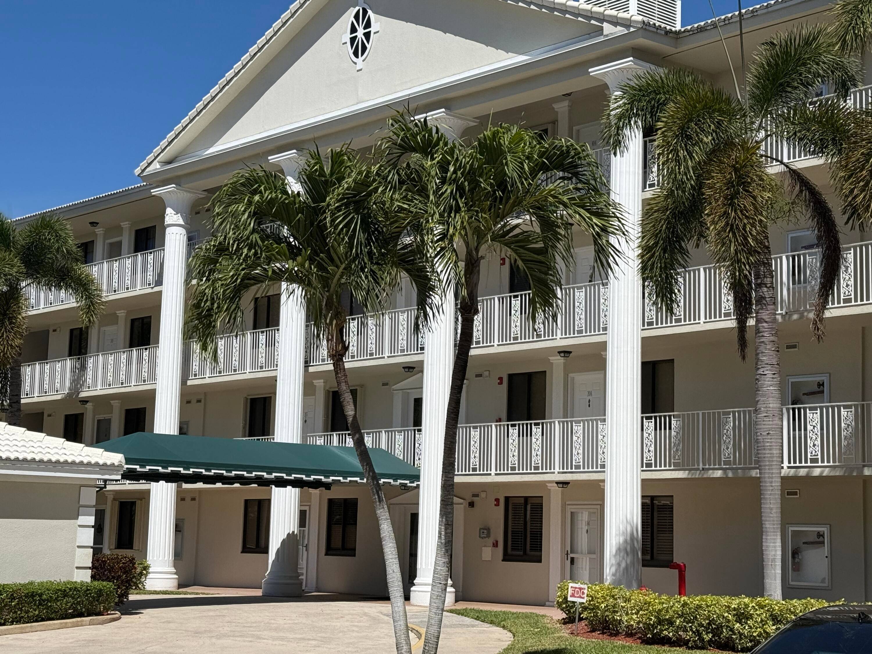 Top floor unit with expansive views of lake and recreational facilities.