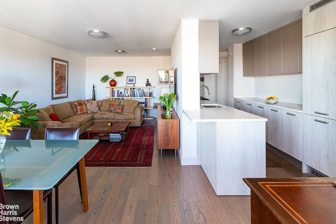 Wake up to Central Park and fall asleep to views of the Hudson River Perched high above the Upper West Side, this stunning, extremely well laid out one bedroom Condo ...