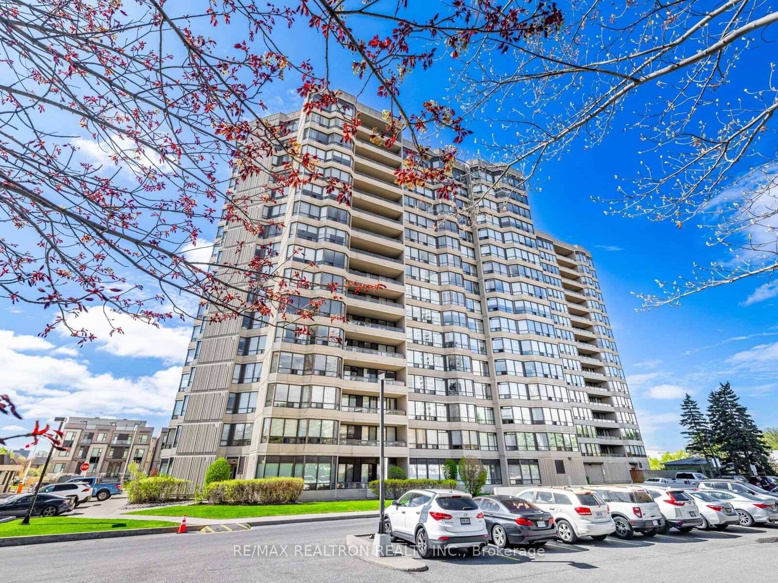 Absolutely stunning and meticulously renovated condo located in the prestigious Promenade Towers, offering approximately 1, 350 square feet of luxury living in the heart of Thornhill.