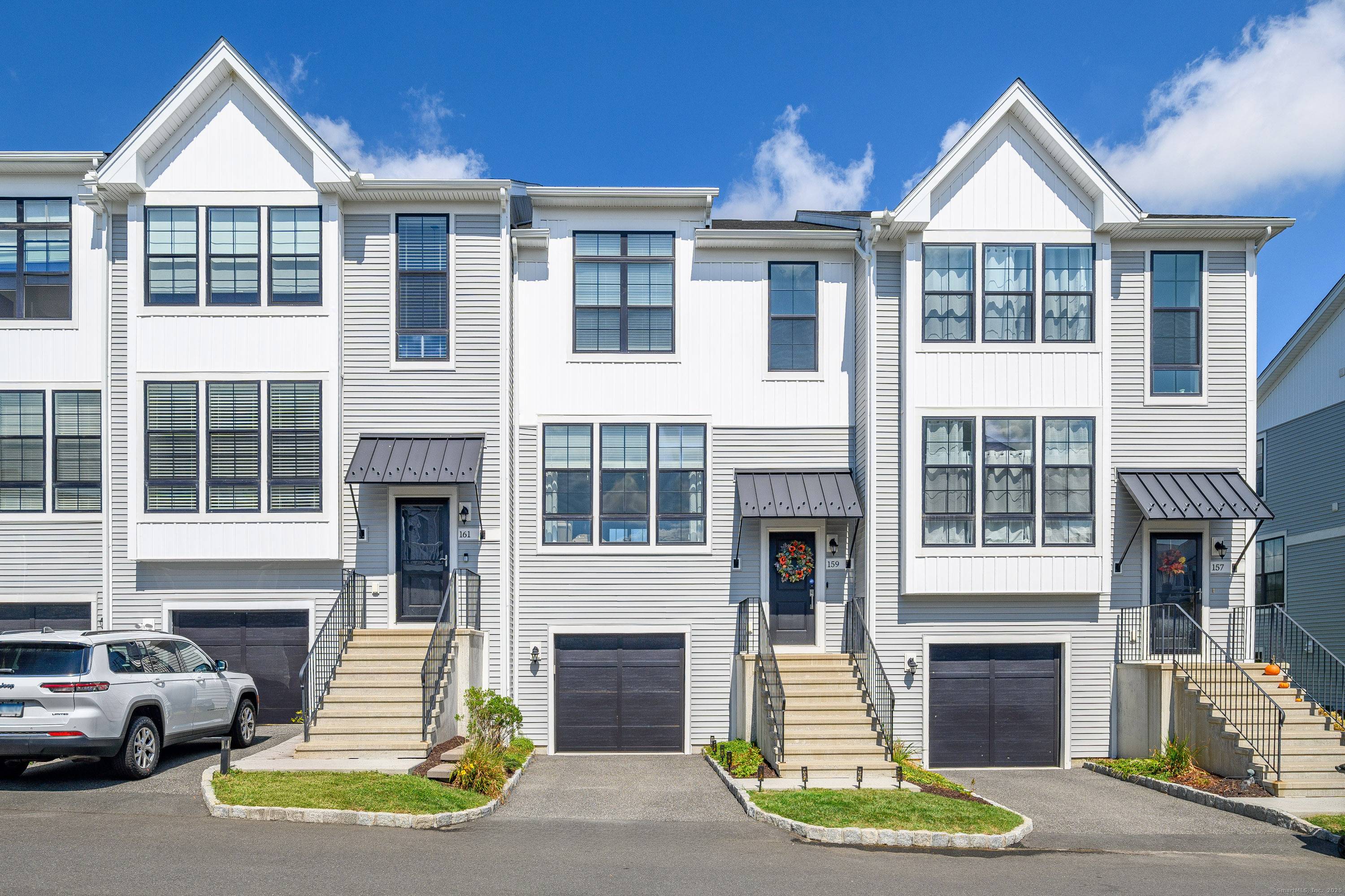 Discover the perfect blend of elegance and convenience in this stunning three level luxury condo located in the highly sought after Rivington by Toll Brothers community.