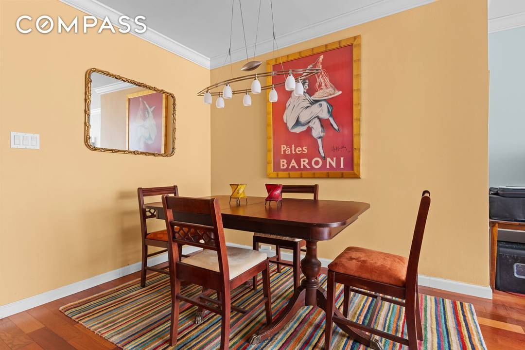 This sunlit, south facing one bedroom, one bath gem on the Upper East Side effortlessly combines elegance, comfort, and modern convenience.