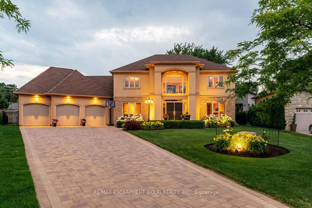 Beautiful Custom Built Home in Prestigious Neighborhood.