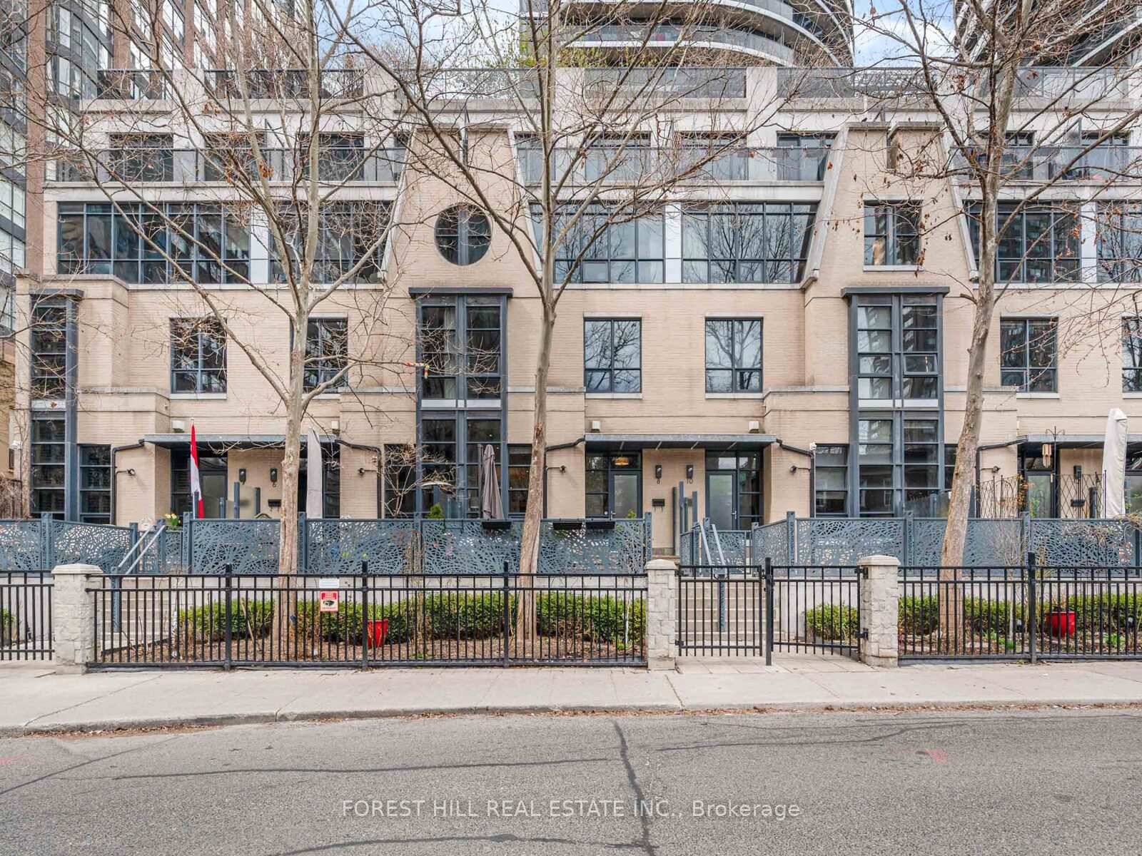 Welcome to your urban oasis on charming, tree lined Granby Street !