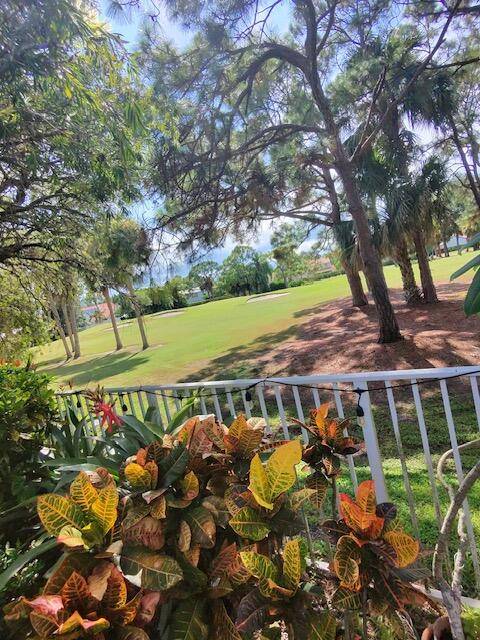 If you are looking for a lifestyle, Eastpointe is one of the best values in Northern Palm Beach County.