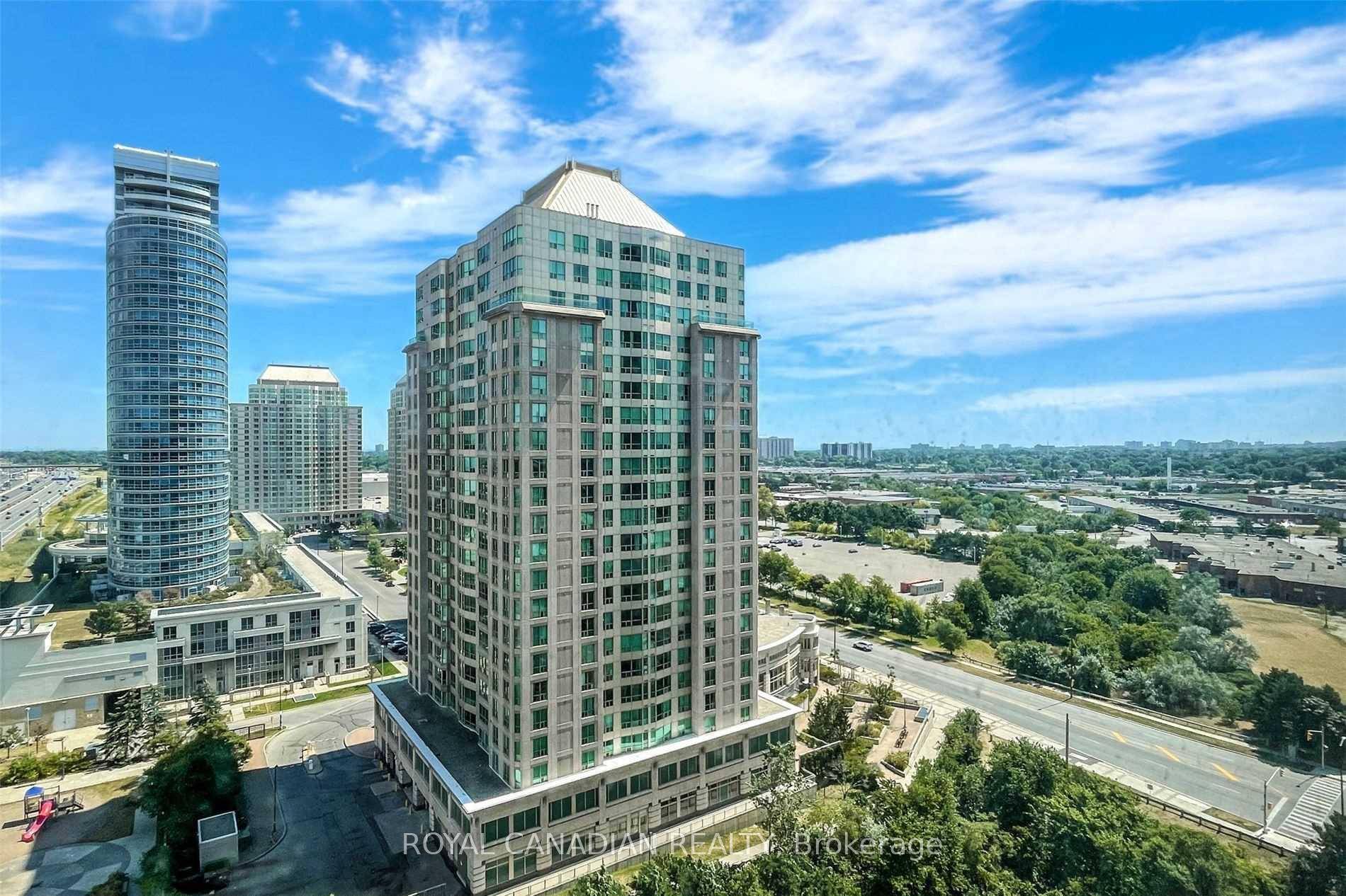 Beautiful Tridel Condo. A Fantastic Layout 1 1 with Unobstructed View.