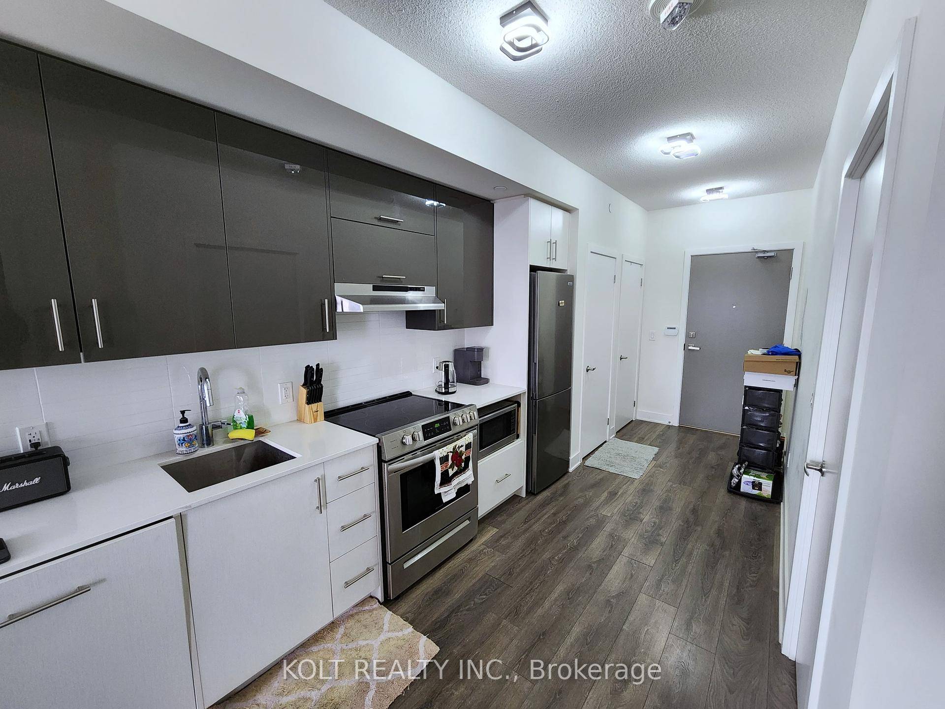 Welcome to Verde Condos, Newest Addition to Fairview Park Master Planned Community.