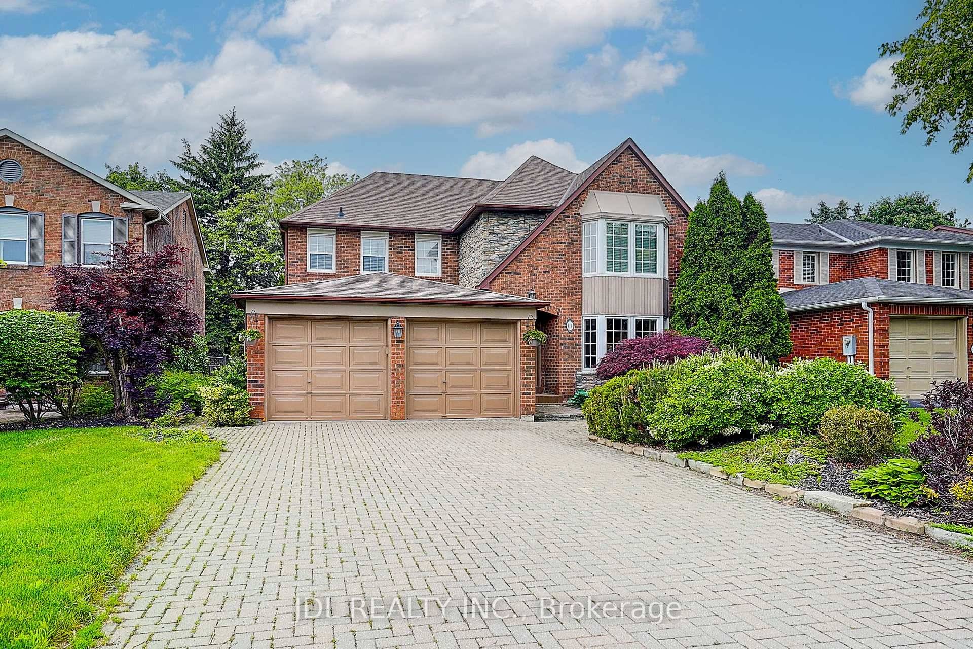 Rarely Available Gorgeous Family Home Steps From Prestigious Unionville Main St amp ; Toogood Pond !
