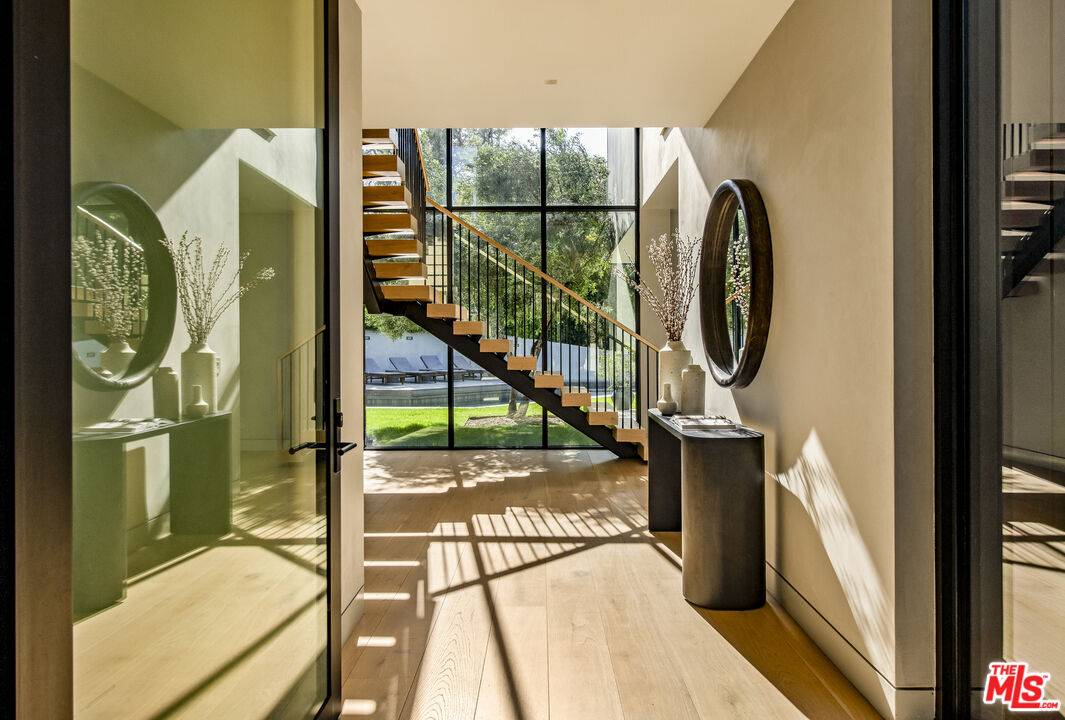 28869   Selfridge Dr 5BR Malibu La