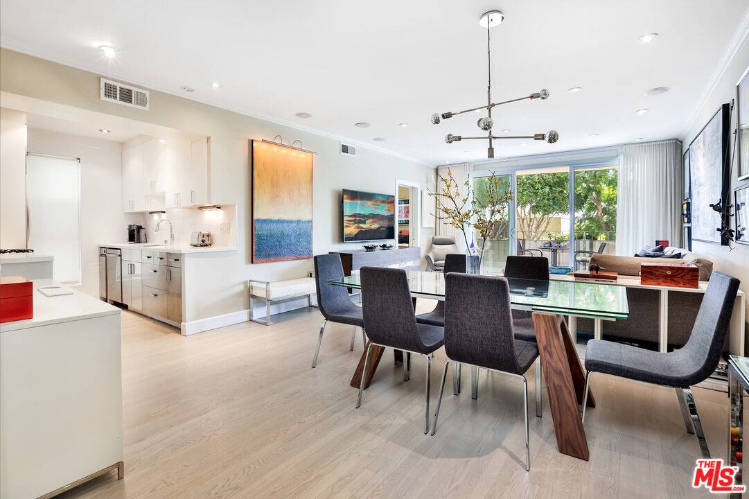 874 Hammond St 2BR Sunset Strip La