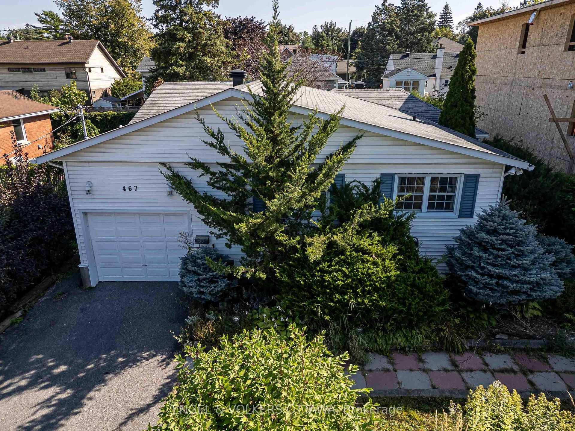 Exceptional Development Opportunity or the Perfect Location to Build Your Dream Home !