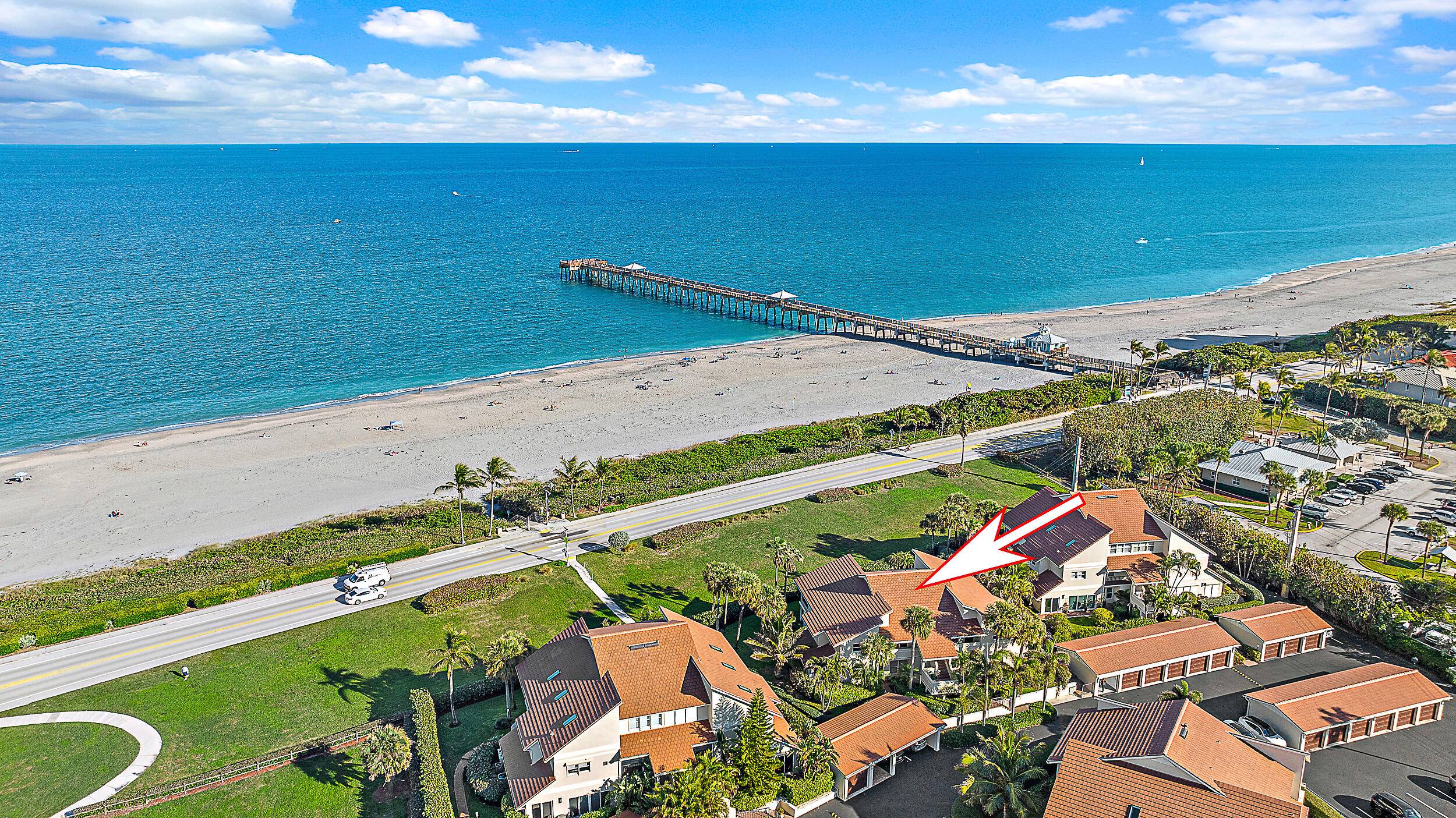Direct ocean views from this 2 bedroom plus den 1st floor ground residence !