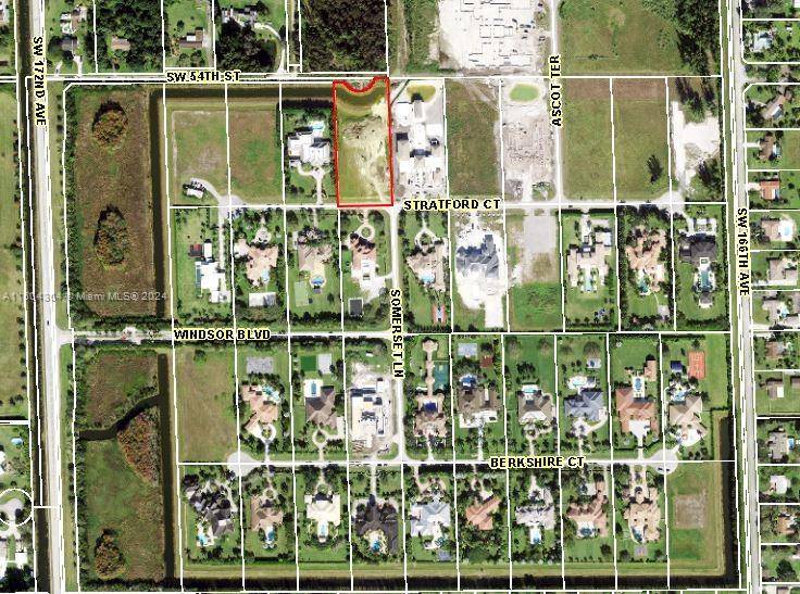 PREMIUM LOT INSIDE LANDMARK RANCH ESTATES !