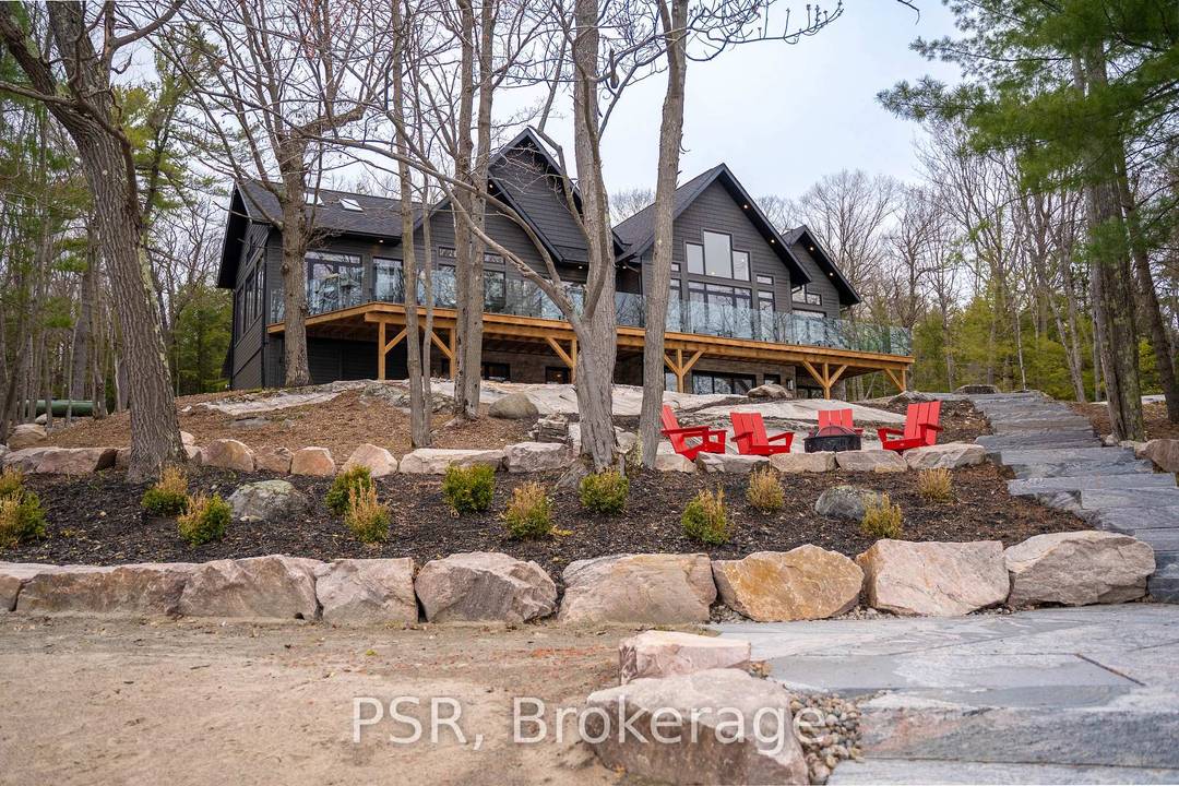Welcome to 40 Calow Road, a newly completed waterfront home on Deep Bay in the sought after community of Nobel.