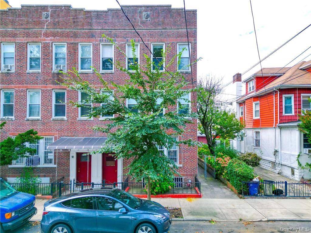 Prime Sheepshead Bay location !