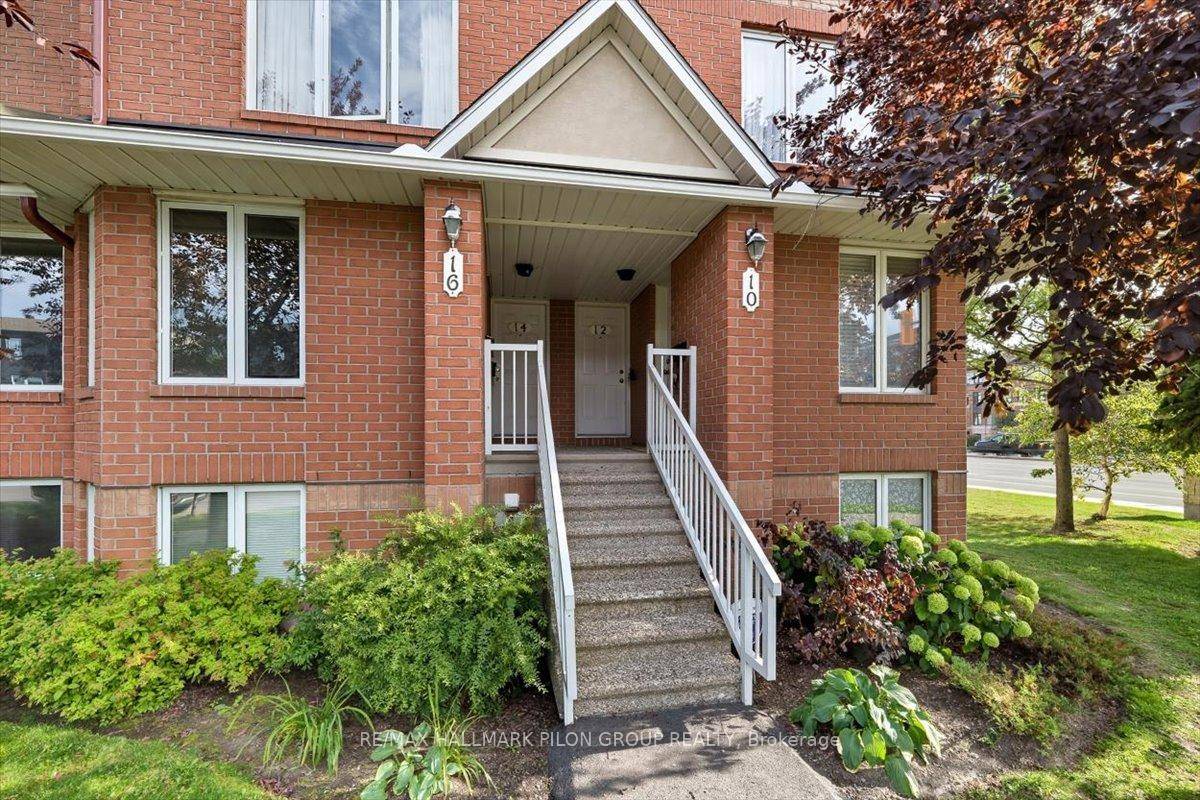 Ideally situated in the vibrant Avalon community, this bright and spacious end unit condo offers the perfect blend of comfort, convenience, and style.