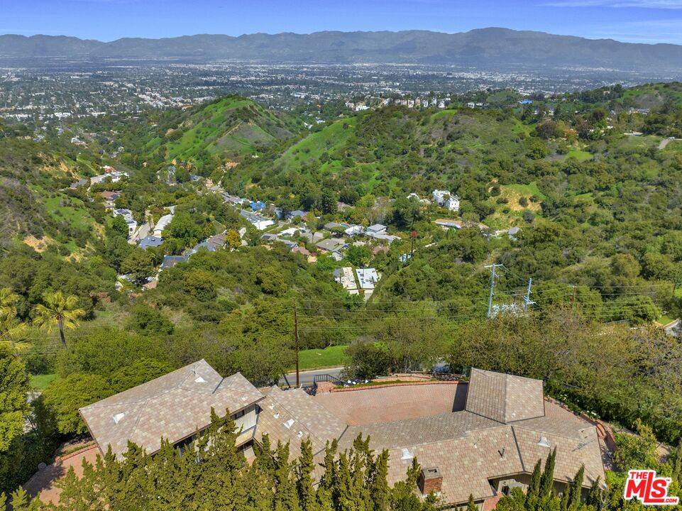 13150   Mulholland Dr 2.0 Beverly Hills Post Office | B.H.P.O. LA