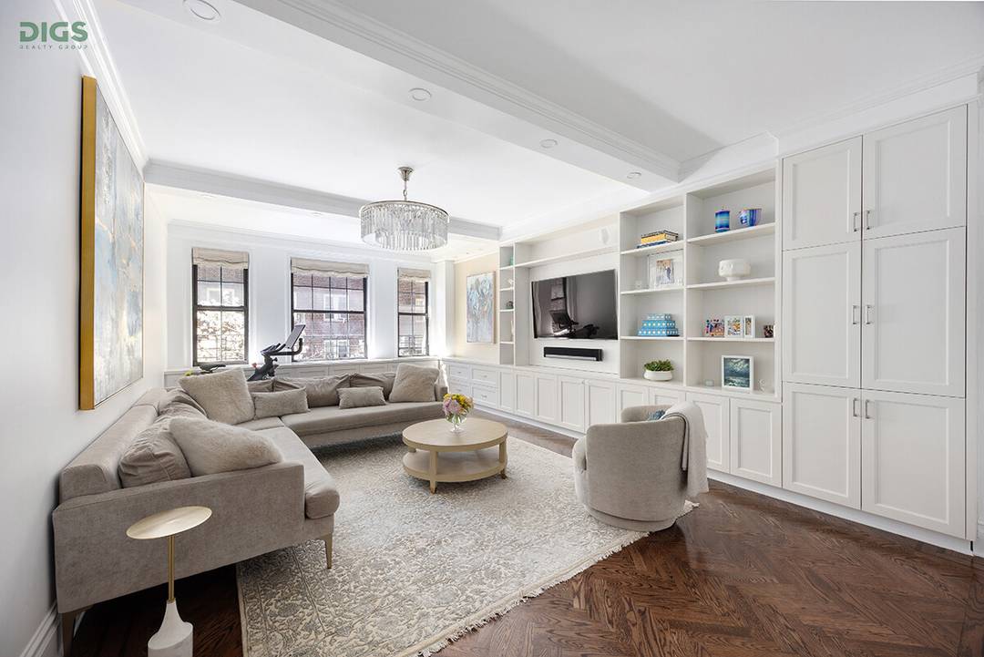 Impeccably renovated south facing 3 bedroom, 2.