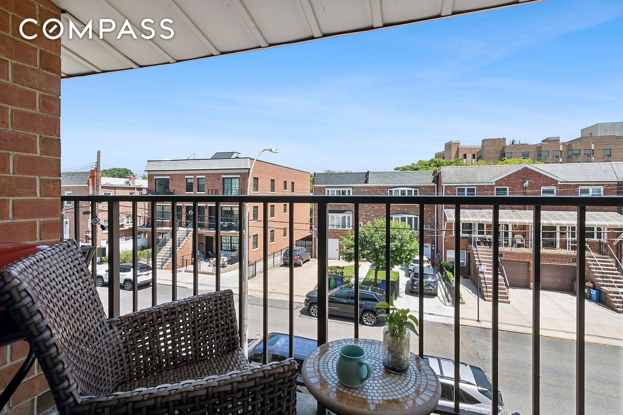 Don t miss your chance to own this rare duplex condo loft with private outdoor space and parking included.